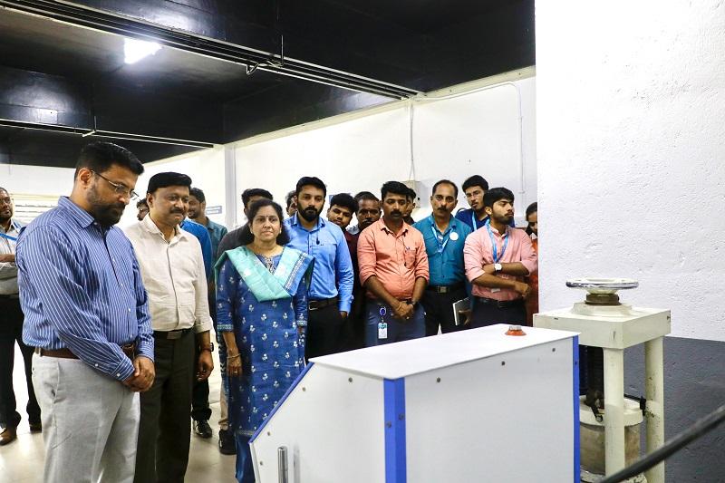 CEO Technopark; Mr. Madhavan Praveen, General Manager-Projects, Technopark; and Ms. Jayanthi, CFO Technopark, perusing the equipment at the lab.