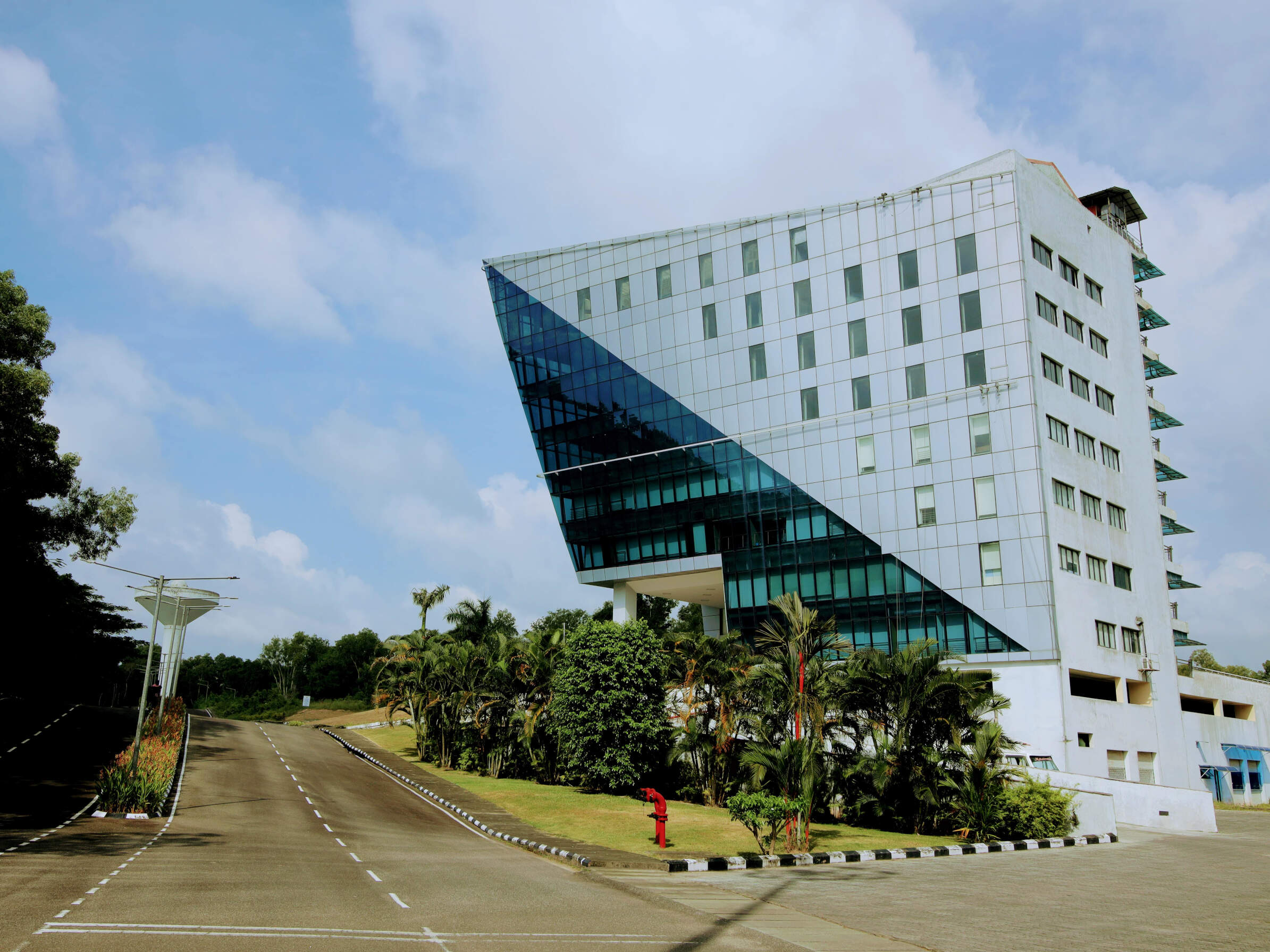 Ashtamudi Right View